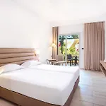 Eurovillage Achilleas Hotel 4*