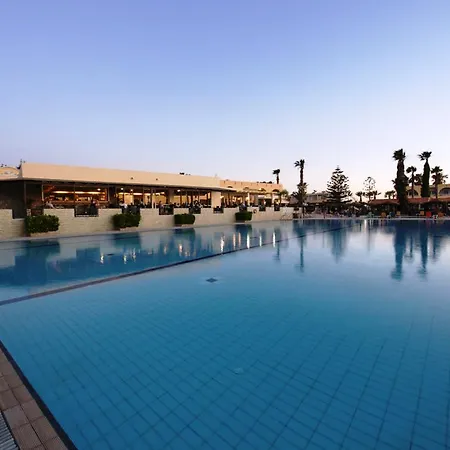 Hotel Eurovillage Achilleas 4*