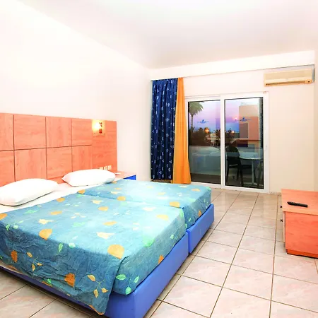 Ξενοδοχείο Eurovillage Achilleas 4*