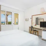 Eurovillage Achilleas Hotel 4*