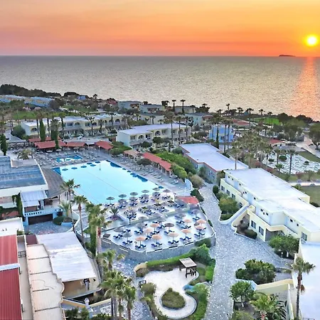 Eurovillage Achilleas Hotel 4*