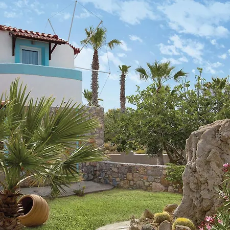 Eurovillage Achilleas Hotel 4*