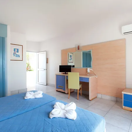 Eurovillage Achilleas Hotel 4*