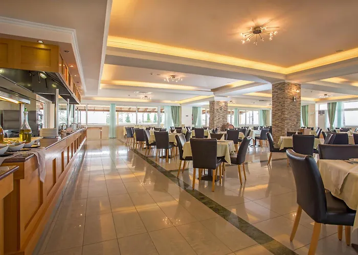 Eurovillage Achilleas Hotel 4*
