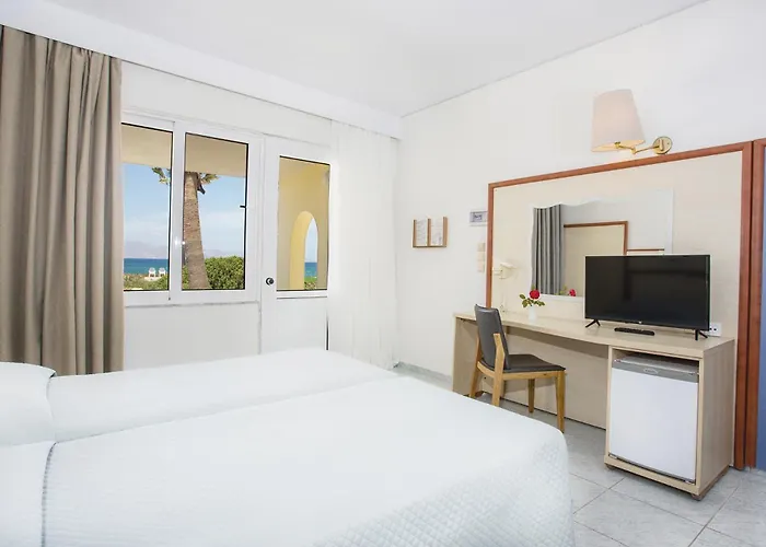 Eurovillage Achilleas Hotel 4*