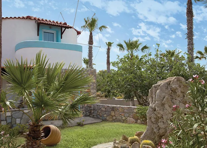 Eurovillage Achilleas Hotel 4*