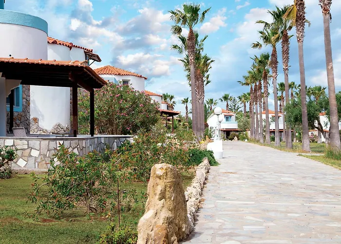 Hotel Eurovillage Achilleas 4*